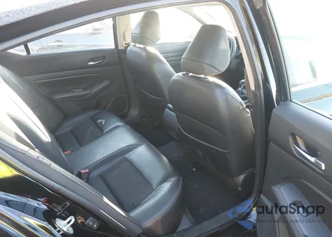 2019 Nissan Altima 2.5 Sr z USA, uszkodzony, nr VIN 1N4BL4CV9KC146067